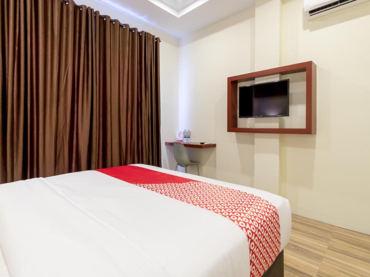 Oyo 727 Merlion Hotel Medan Exteriér fotografie