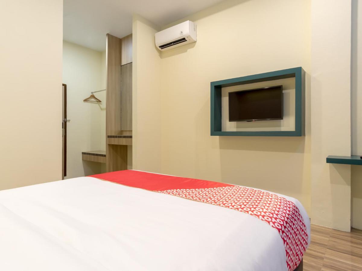 Oyo 727 Merlion Hotel Medan Exteriér fotografie