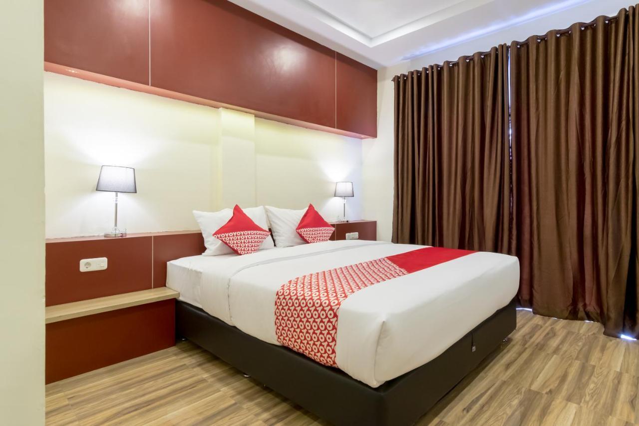 Oyo 727 Merlion Hotel Medan Exteriér fotografie